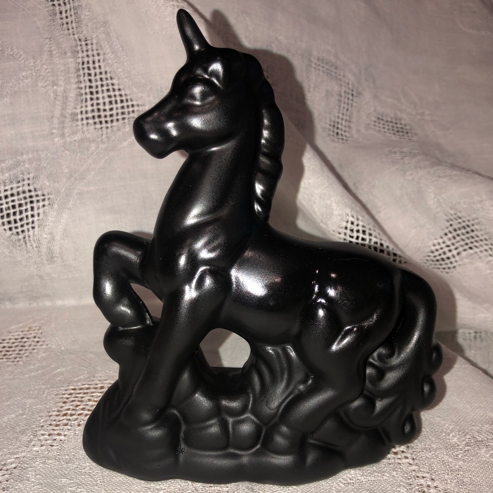 Black Unicorn Figurine 7"